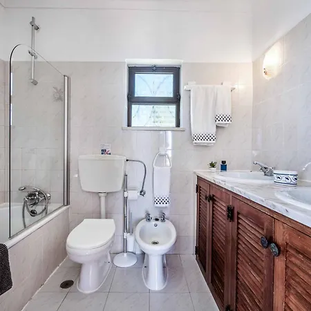 Severino Villa Albufeira