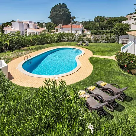 Severino Villa *