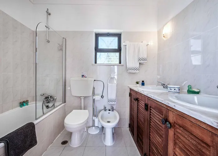 Severino Villa Albufeira